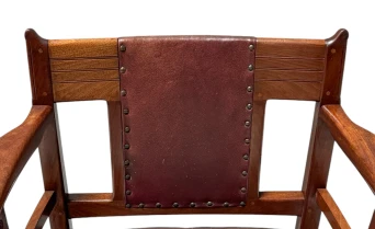 Jac. van den Bosch Arts & Crafts Club Chair for 't Binnenhuis Amsterdam, 1900s